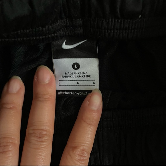 Nike Track Pants Black and Red Stripe - Picture 4 of 4